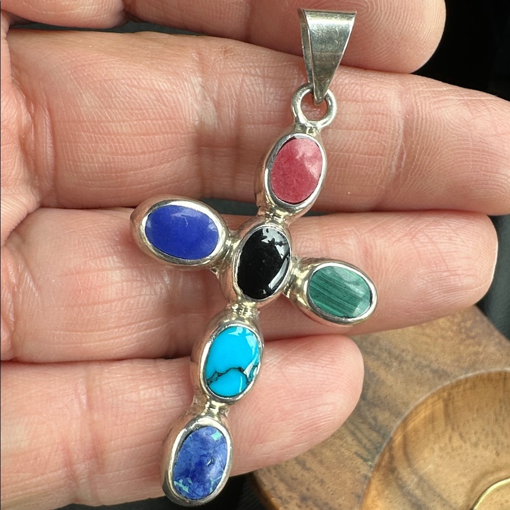 925 Mexico Multistone Cross Pendant - Pink, Blue, Black, Green, Turquoise - Picture 5 of 6